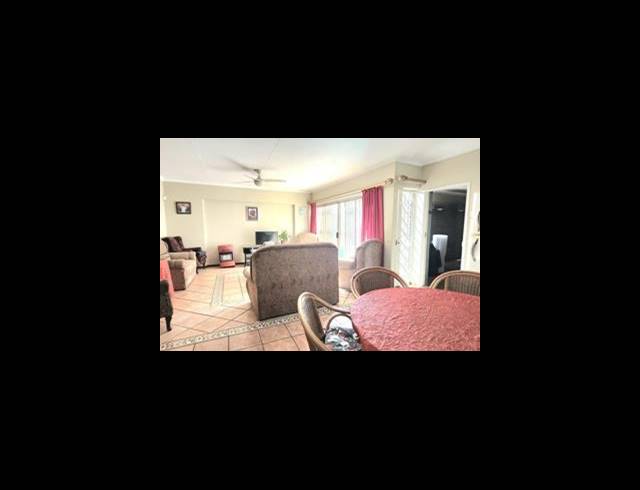 3 BEDROOM TOWNHOUSE FOR SALE IN ALBERTON NORTH